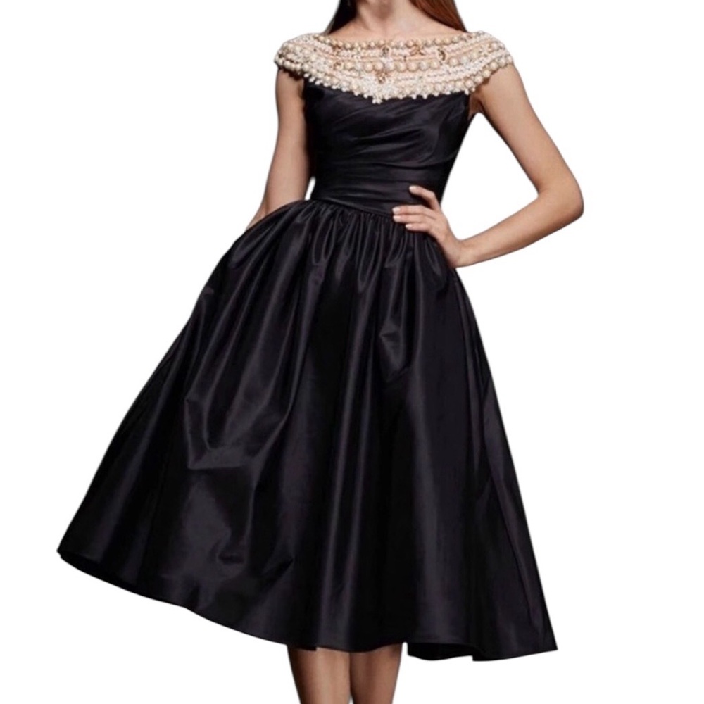 Gorgeous Silk Satin Cocktail Dress The Torie - Picture 3 of 12
